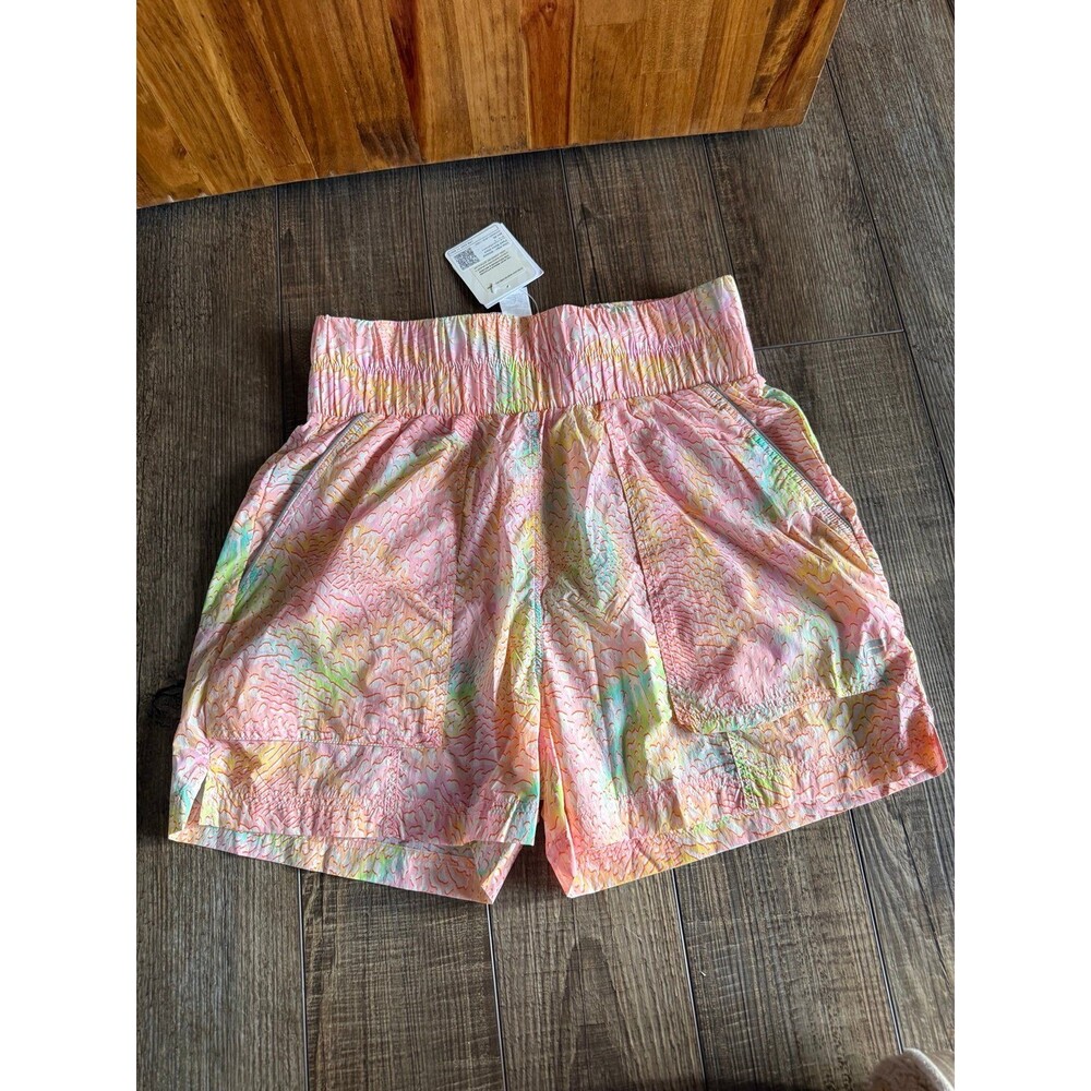 Fabletics Ultra High Waisted Piped Nylon Shorts Sz. Small NWT Coral Leopard